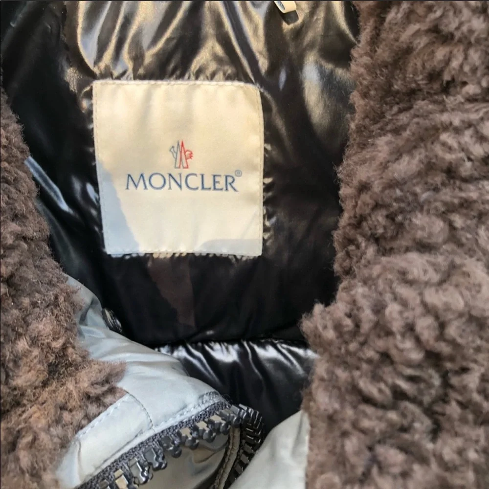 Moncler Jacket with Shearling Collar - Picture 7 of 7